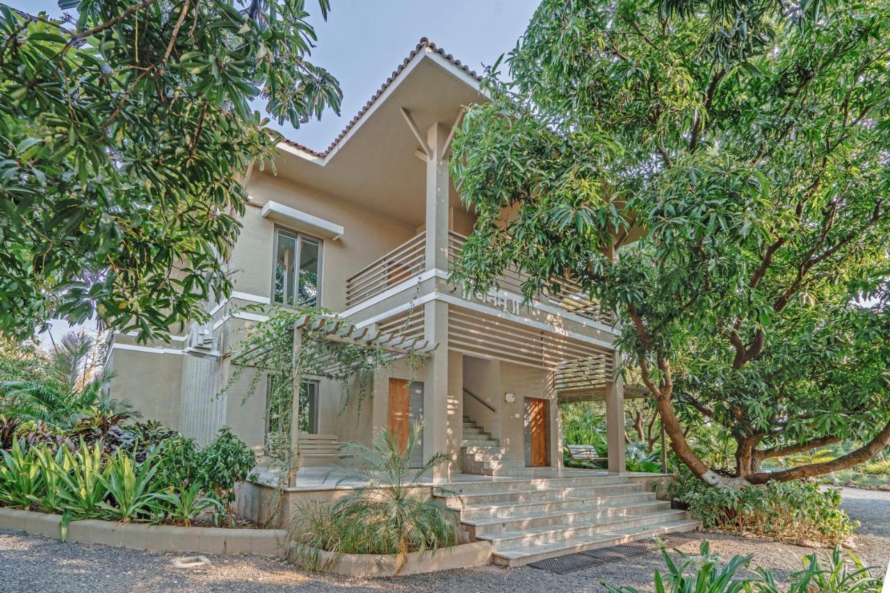 Sterling Gir Hotel Talala Exterior photo